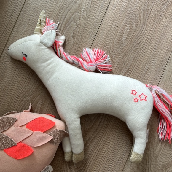 Meri Meri Flamingo + Unicorn Organic Cotton Stuffed Animals - Picture 3 of 10